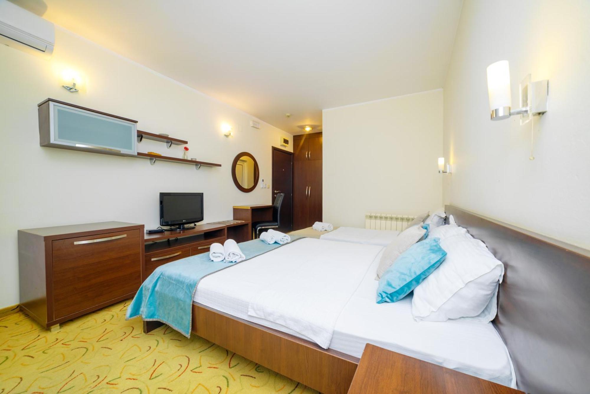 Hotel Odissey Jaz Budva Eksteriør bilde
